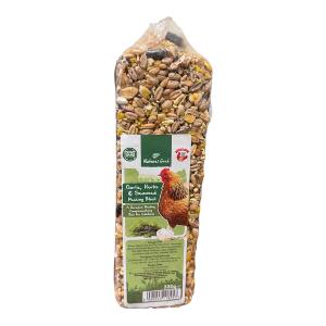 Natures Grub Pecking Block with Garlic, Herbs and Seaweed 330g